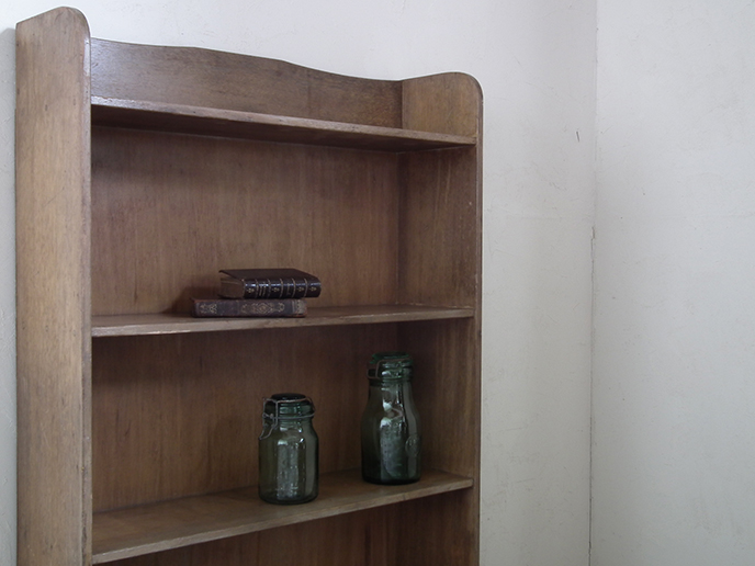 E00453 レトロ 古い木味の４段本棚 陳列棚 | MANSIKKA